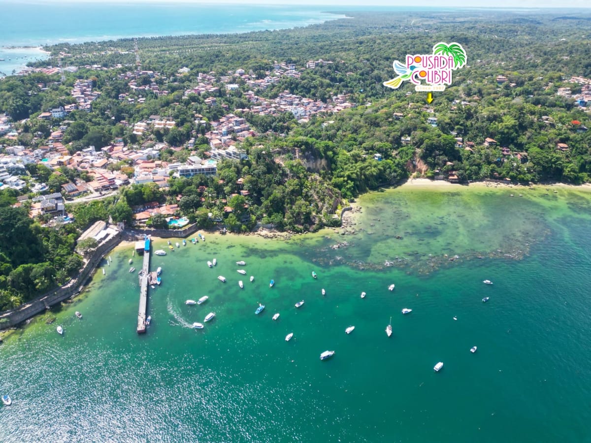 Morro de São Paulo visto do mar — ilha de Tinharé, Bahia, Brasil